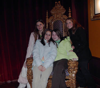 12_Queens_of_HardRock