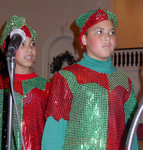 604_Elves1