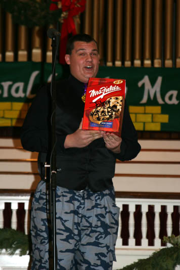 122_JohnnyRaffle-2