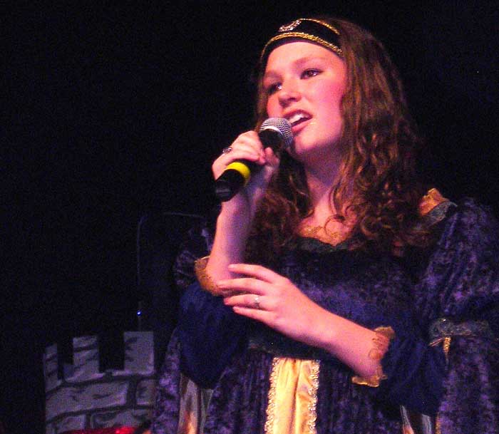 10_1570_HolidayShow-20