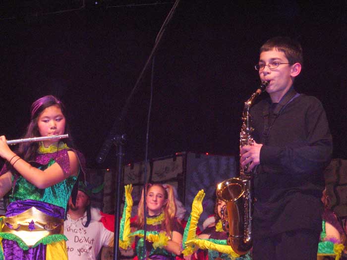10_1570_HolidayShow-22