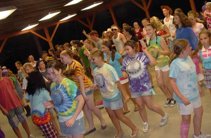 16-SquareDance-2