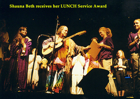 11-ShaunaBeth_Award_99